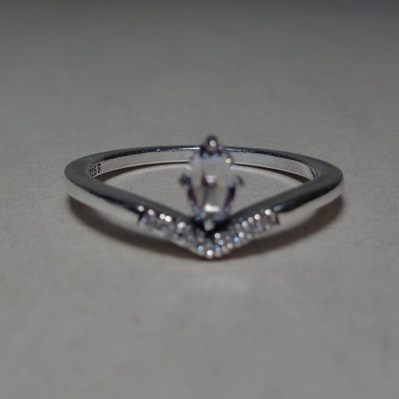 Pandora Size US 6 Eur 52 CLASSIC WISHBONE Silver Cubic Zirconia Stone New Ring